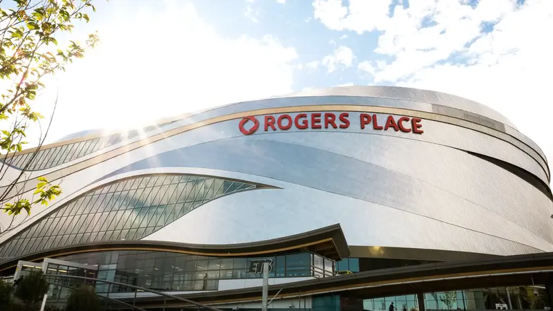 Exterior Rogers Place Hero Shot Credit Alex Scuccato Edmonton Tourism